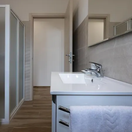 Lejlighed Borgo Milano Penthouse - With Parking Verona