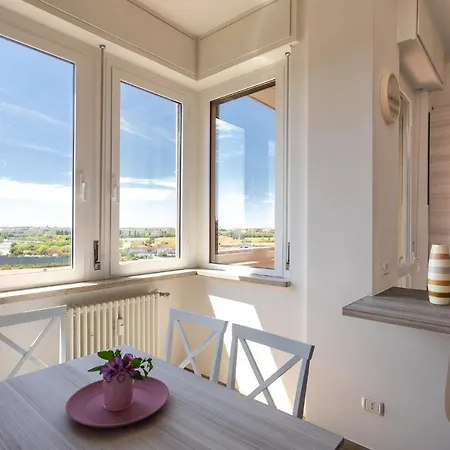 Borgo Milano Penthouse - With Parking * Verona