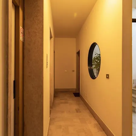 Borgo Milano Penthouse - With Parking Daire *